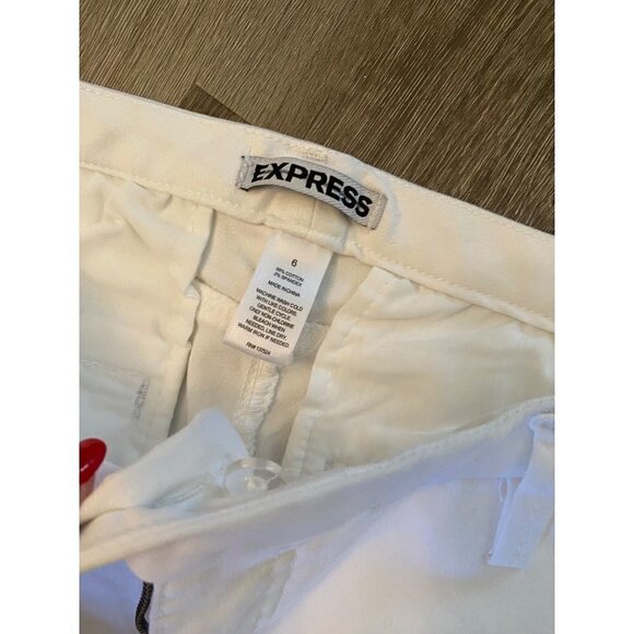 Express Cropped White Pants - Picture 3 of 3